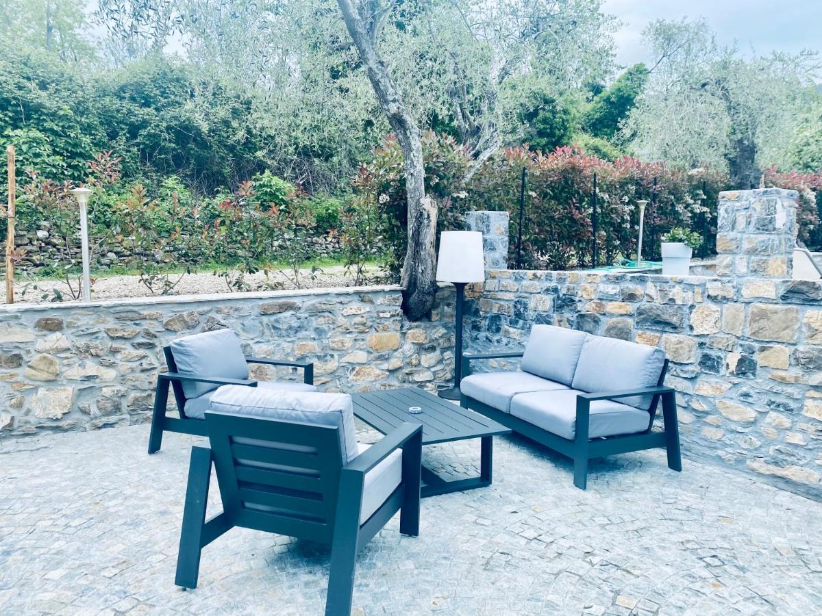 Casa Vacanze Gli Ulivi Borgomaro المظهر الخارجي الصورة