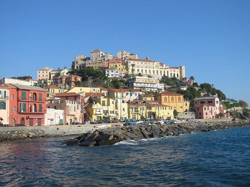 Casa Vacanze Gli Ulivi Borgomaro الغرفة الصورة
